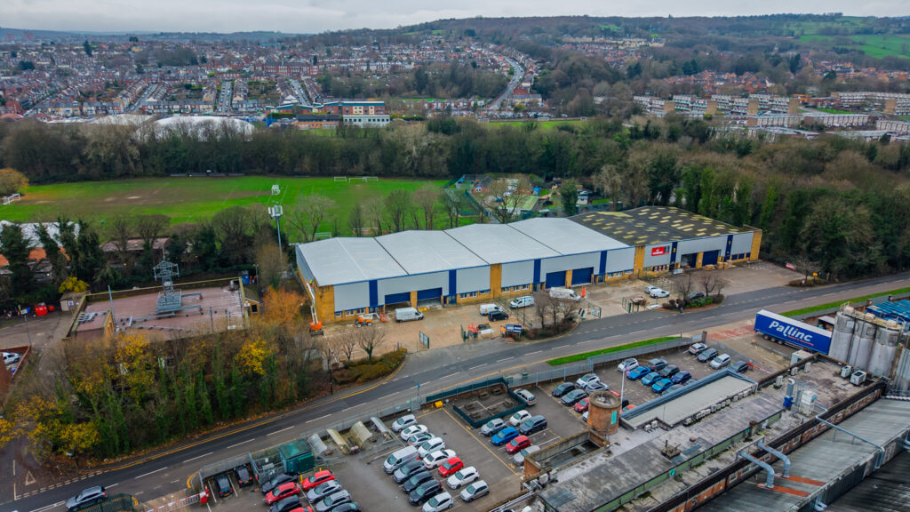CLAYWHEELS LANE REFURBISHMENT
